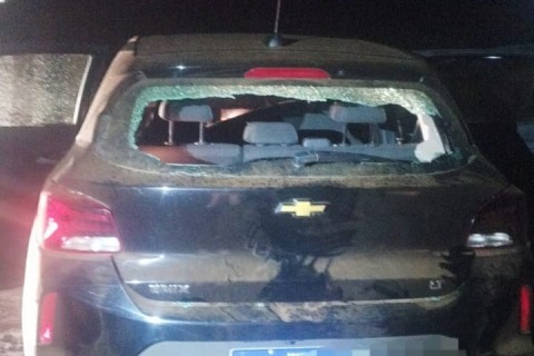 Veículo abandonado em Rondon
